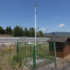 Estación de medición de Montearenas (San Miguel de las Dueñas) que Endesa quiere retirar.