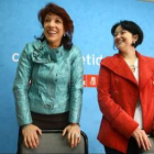 Las procuradoras Victorina Alonso y Ángela Marqués, ayer en la sede del PSOE en Ponferrada