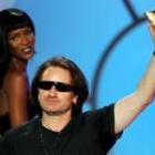 Bono, líder de U2, recibió el domingo un premio del Midem en Cannes