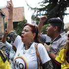 Los colombianos rechazan en referéndum el acuerdo de paz entre el Gobierno y las FARC,
