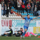 Jon marcó el 2-2 y vio la quinta tarjeta amarilla. ANA F. BARREDO