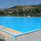 La campaña se ha iniciado en las piscina municipales de Cistierna