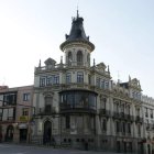 Edificio perteneciente a la familia de Fernández Granell, de gran tradición chocolatera.