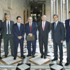 Artur Mas, con varios consejeros en la presentación del proyecto.