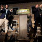 Santiago Abascal y Juan García Gallardo celebran los resultados. PABLO REQUEJO