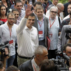 El nuevo líder del PSOE, Pedro Sánchez, a su llegada al congreso federal extraordinario que el PSOE celebra este fin de semana en Madrid.