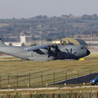 Un avión militar de transporte turco, aparcado en la base aérea de Incirlik, en la ciudad sureña de Adana, en julio del 2015.