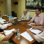 Momento de la reunión del consejo de la Cultural con la presencia del administrador concursal Emilio