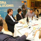 Riesco, durante su intervención, vista desde la mesa presidencial