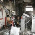 El fuego destrozó el interior de la estación y llegó hasta el tejado, que deberá ser restaurado