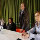Un momento del concejo en el que San Román aprobó la cesión de los terrenos a AMA