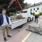 El alcalde, Gabriel Folgado, este viernes a la llegada de las dovelas del mítico túnel número 20. LDM