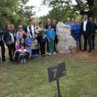 Un monolito en el hoyo siete del campo de golf, recuerda al Greim José Martínez Conejo.