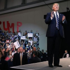 Trump en su último acto electoral en Michigan.