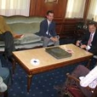 Amilivia recibió a la Junta Directiva del Nuevo Recreo Industrial