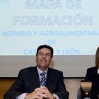 Carriedo y Marcos presentaron ayer el Mapa de Formación Agraria y Agroalimentaria. NACHO GALLEGO