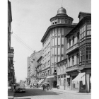 Edificio diseñado por Mirones en la entonces calle Capitán Losada. COL ARTIGOT. ARCHIVO HISTÓRICO MUNICIPAL