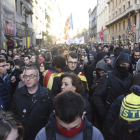 Manifestantes en Via Laietana