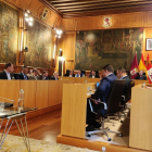 Pleno en la Diputación de León. P. I.