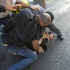 La policía detiene al judío ultraortodoxo que ha perpetrado el ataque.