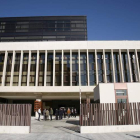 Imagen del edificio que en la actualidad alberga la sede de las Cortes de Castilla y León.