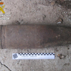 Proyectil explosivo hallado en Molinaseca. DL