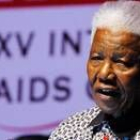 Nelson Mandela durante su intervención  en la Conferencia  sobre sida celebrada en Bangkok