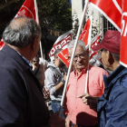 Pensionistas leoneses se manifiestan ante la subdelegación del Gobierno. RAMIRO