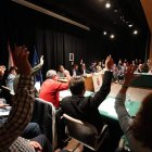 Los alcaldes del Bierzo, en la imagen en un pleno del Consejo, están invitados al acto. ANA F. BARREDO