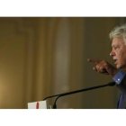 El expresidente del Gobierno Felipe González, este lunes, en un desayuno informativo en Madrid.