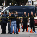 Oficiales de policía y agentes del FBI en el lugar donde fue arrestado Ahmad Khan Rahami. JUSTIN LANE