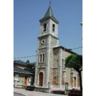 La iglesia parroquial de Nuestra Señora de la Asunción en La Pola