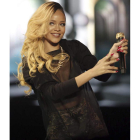 Foto de archivo que muestra a la cantante Rihanna en un concierto en Estambul.