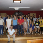 Los alumnos, tras la ceremonia que cerró el simposio. CAMPOS