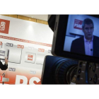 El secretario general del Partido Socialista de Castilla y León, Julio Villarrubia, ayer durante la rueda de prensa.