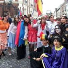Un grupo de jóvenes viviendo la celebración carnavalera