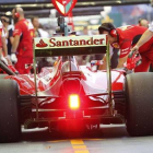 Alonso, en los primeros ensayos del Gran Premio de Fórmula-1 en Singapur.