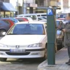 Vehículos aparcados en zonas reguladas por la ORA en Ponferrada