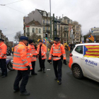 Fotografía subida por Esteban González Pons a su cuenta de Twitter para denunciar que algunos coches de la policía belga luciesen esteladas durante la manifestación independentista.