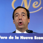 El consejero delegado de Caixabank, Gonzalo Gortázar, en el Foro de la Nueva Economía. MARISCAL