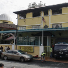 Vista frontal de la escuela religiosa incendiada en Kuala Lumpur, el 14 de septiembre