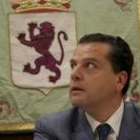 El alcalde de León, Mario Amilivia, podría reunirse en breve con su homómina cordobesa, Rosa Aguilar