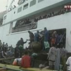 Imágenes de la televisión senegalesa que muestra el ferry «Le Joola» el día de su embarcación