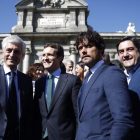 Casado con los candidatos al Congreso: Suárez Illana, el torero Miguel Abellán y el diputado Echániz  al presentar las listas del PP.  LIZÓN