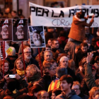 Concentración en la plaza de Sant Jaume, en Barcelona, en protesta por el encarcelamiento de los políticos independentistas.
