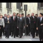 Después de la celebración de la cumbre hispano-alemana, en el Hostal de San Marcos, José Luis Rodríguez Zapatero quiso enseñar al canciller alemán Gerhard Schröder, su ciudad.