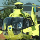 Helicóptero del Sacyl. L . DE LA MATA