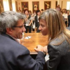 Francisco Fernández y Bibiana Aído durante la firma del convenio.