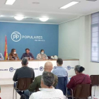 Imagen facilitada por el PP de la reunión con los afiliados. DL