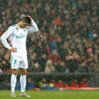 ristiano Ronaldo, desolado bajo la lluvia en San Mamés.